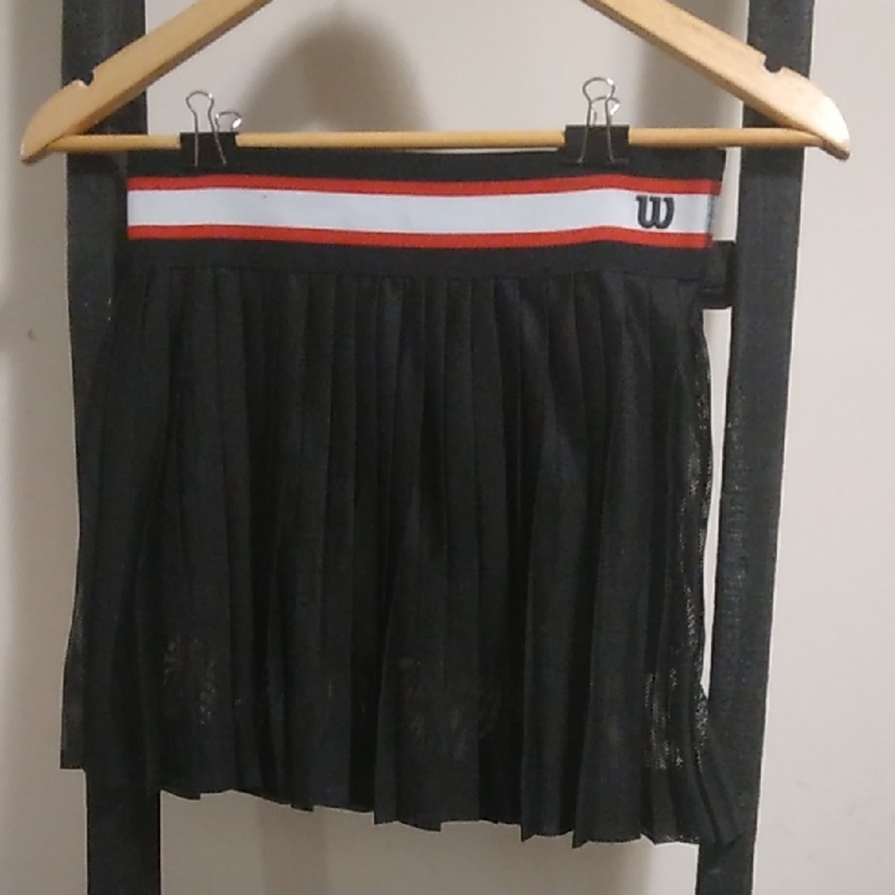 Wilson Pleated Tennis Skorts Nwot